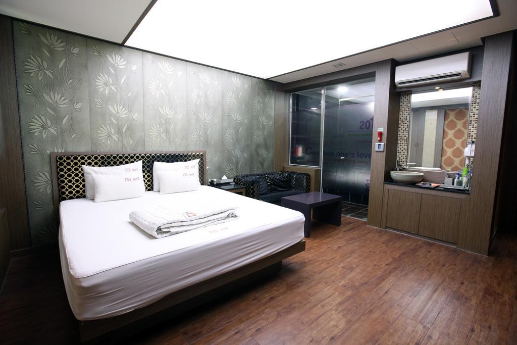 The Design Motel Пусан Экстерьер фото